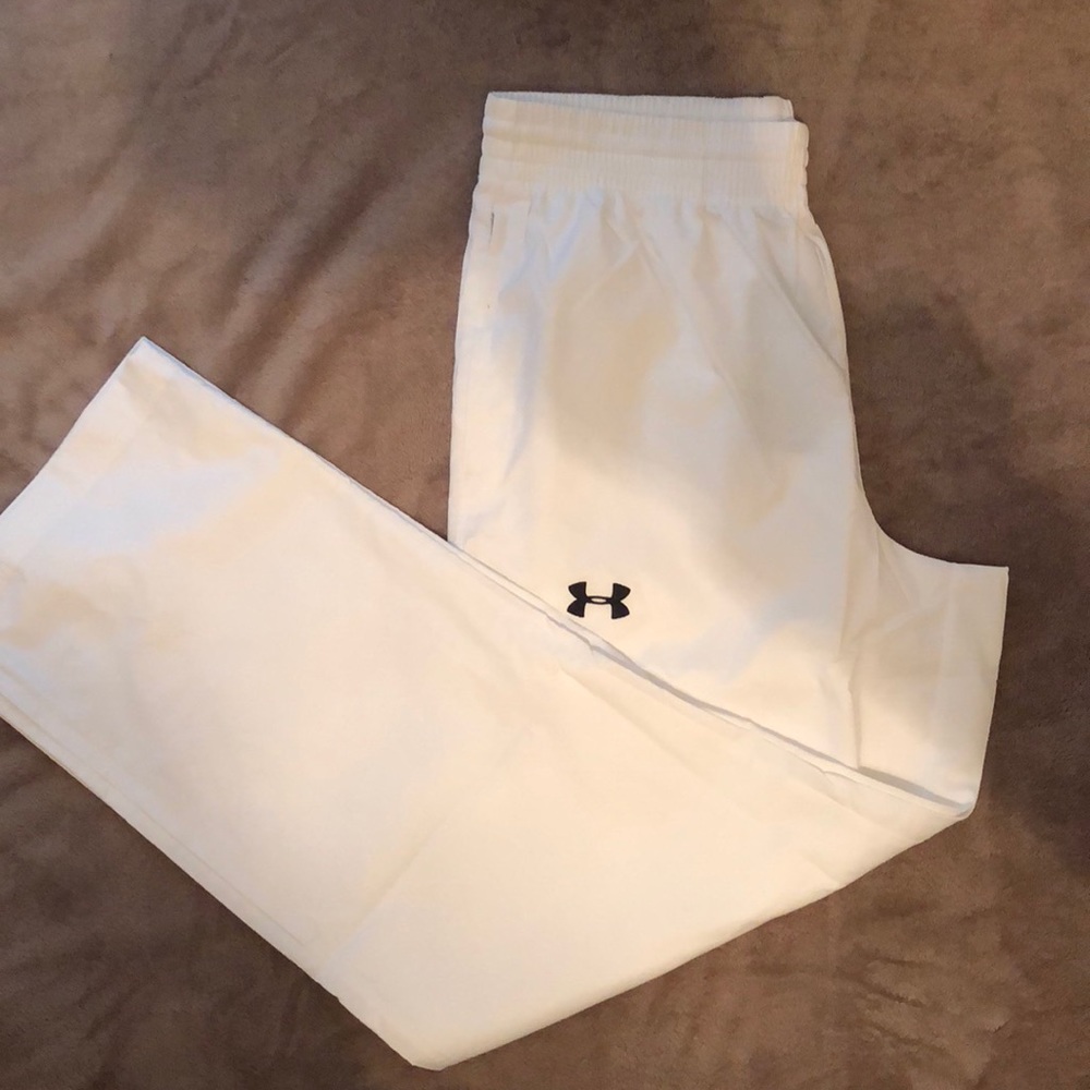Under Armour mens cold gear loose fit pants